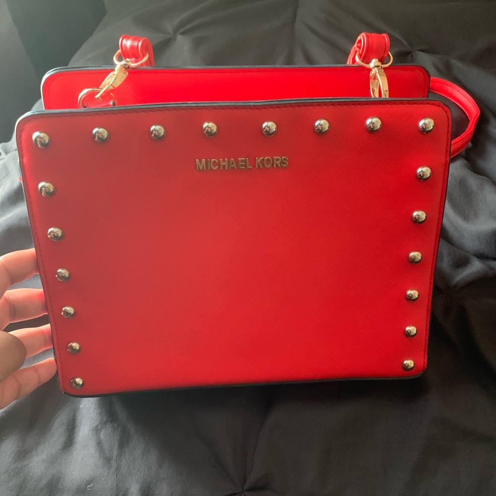 Burnt orange Michael Kors crossbody